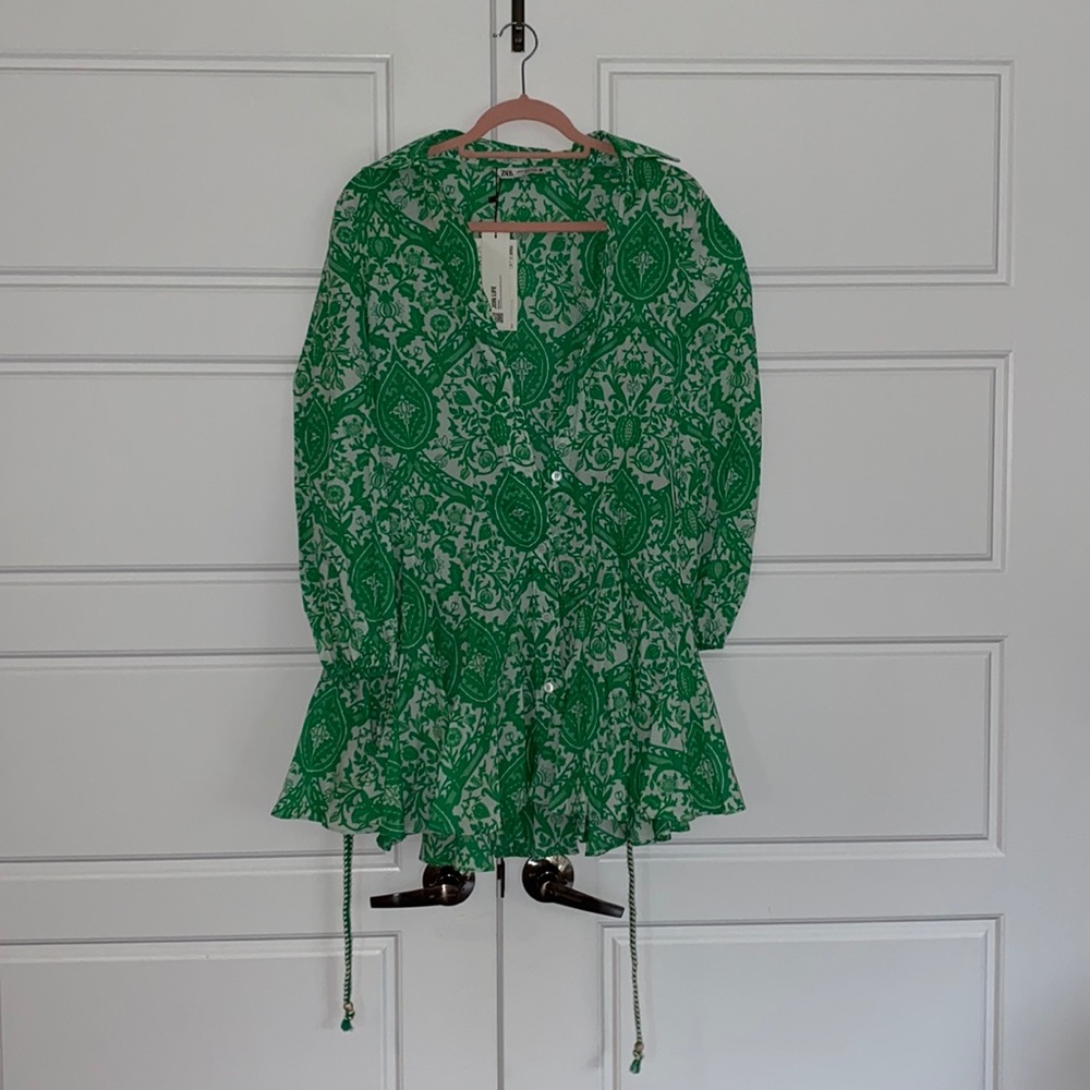 Green printed Zara dress new with tags